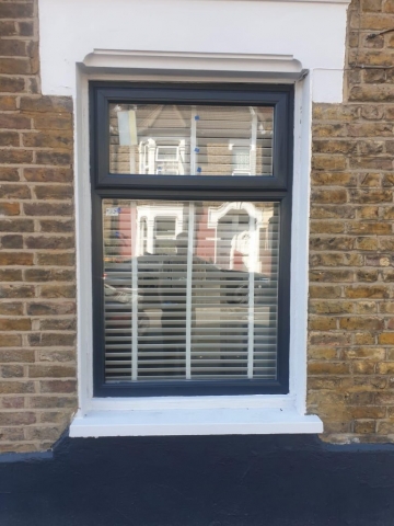 Newly Painted sash window in manchester by UPVC Window Spraying